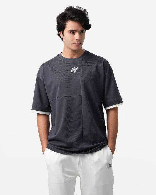 تيشيرت رمادي غامق