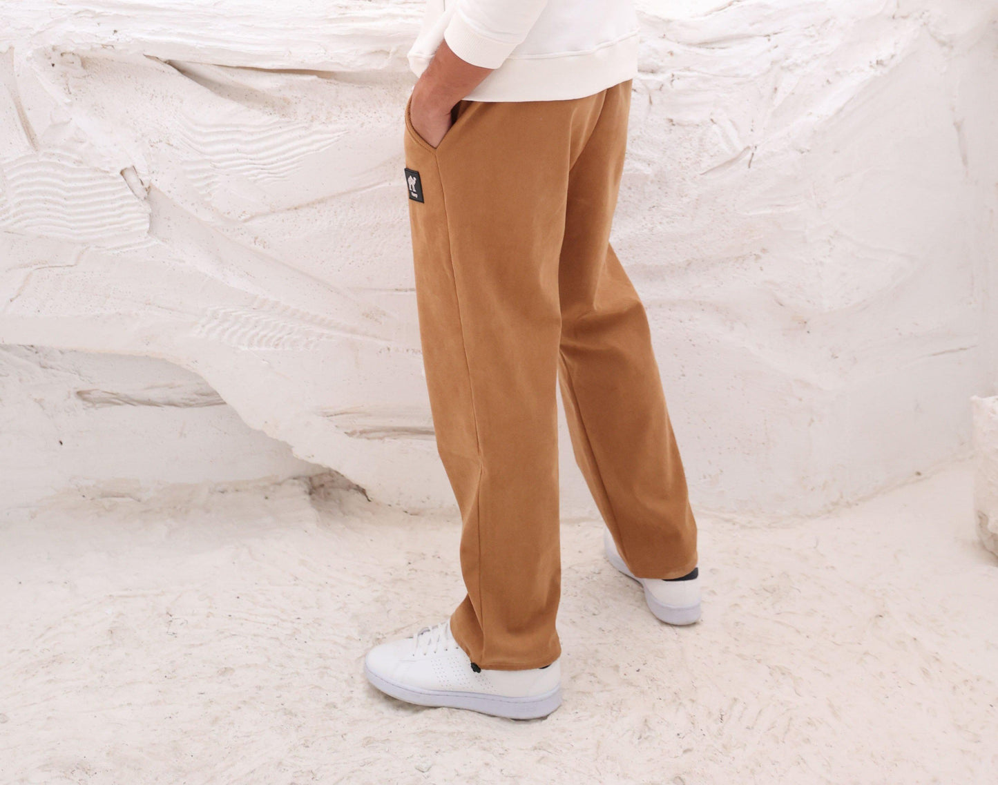 بنطلون بني شتوي