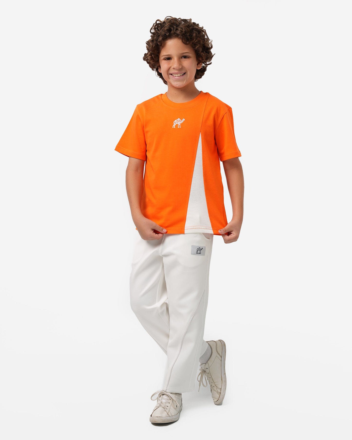 طقم للأطفال ( تيشرت برتقالي + بنطلون )
