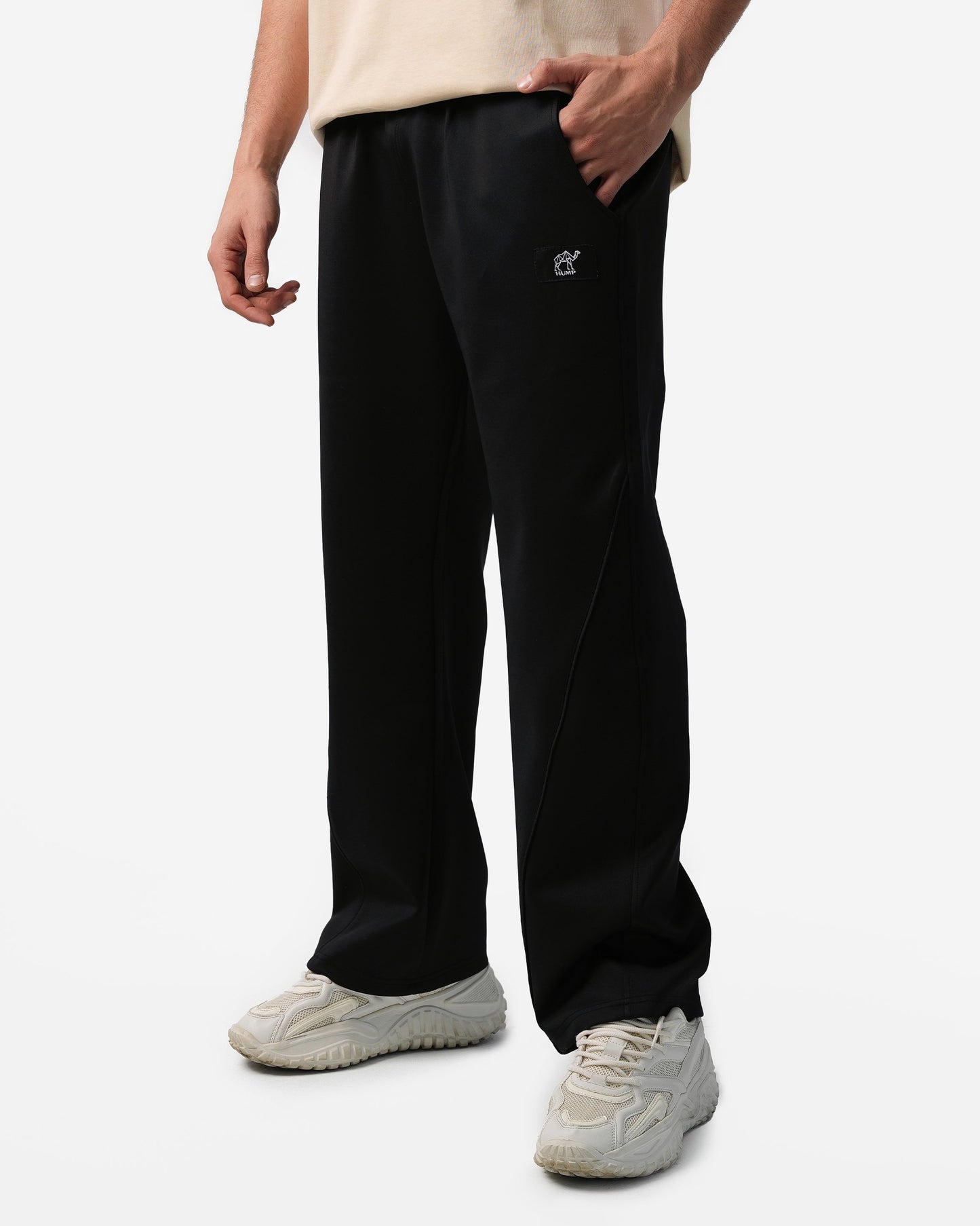 بنطلون أسود